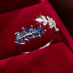 Classic Leaf Ring
