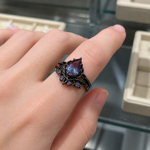 Elegant Amethyst Layered Gold Ring